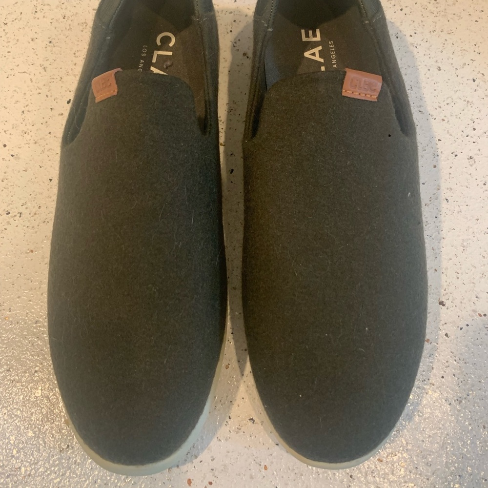 Clae slip-on, new, never worn